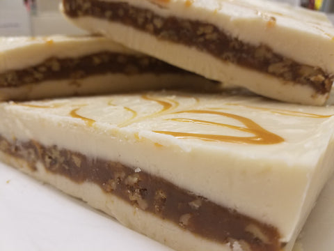 Chewy Caramel Praline Fudge